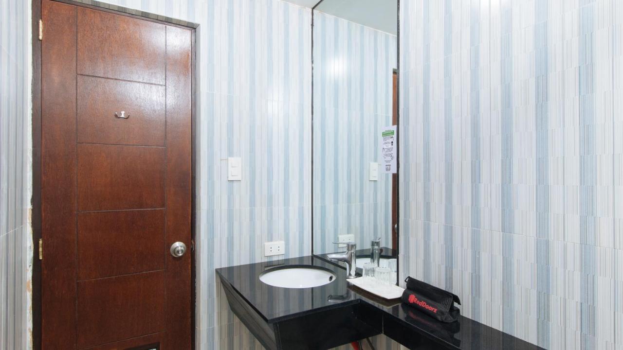 Reddoorz Plus @ Melsol Metro Vigan Luaran gambar